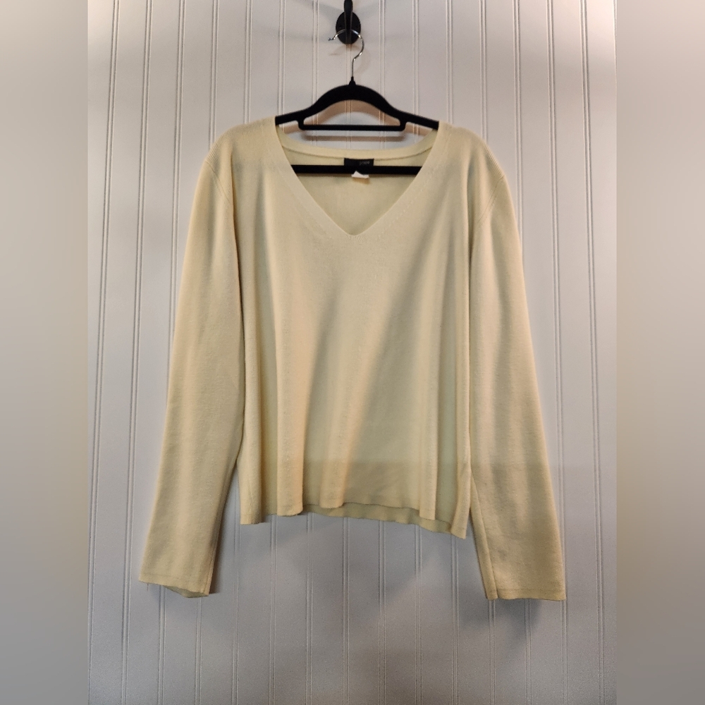 JCrew Women's Soft Yellow V Neck Knit Sweater Size XL Casual Preppy Office Cozy